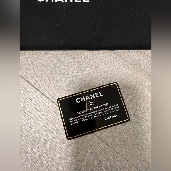 Chanel le boy new medium beige - Picture 2 of 15